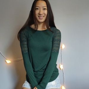 🥳Long sleeve green tee